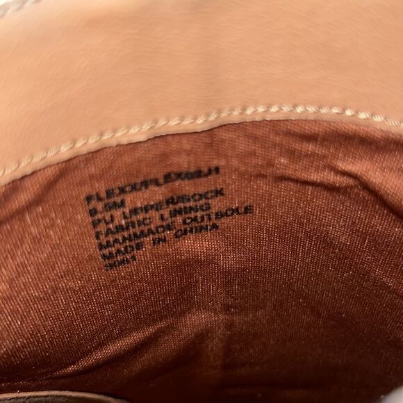 New MADDEN GIRL Faux Leather Flex Pointed Toe Zipper Women's Booties Caramel NWT - Picture 10 of 15